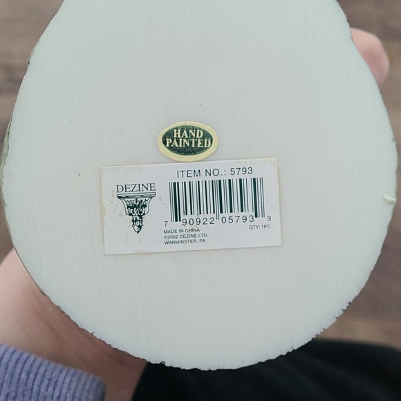 Dezine Figurine - Picture 6 of 6